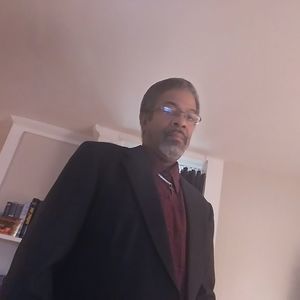 Meet your Posher, Jeffery